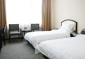 Qingdao Mingshen Hotel Chengyang Exterior photo